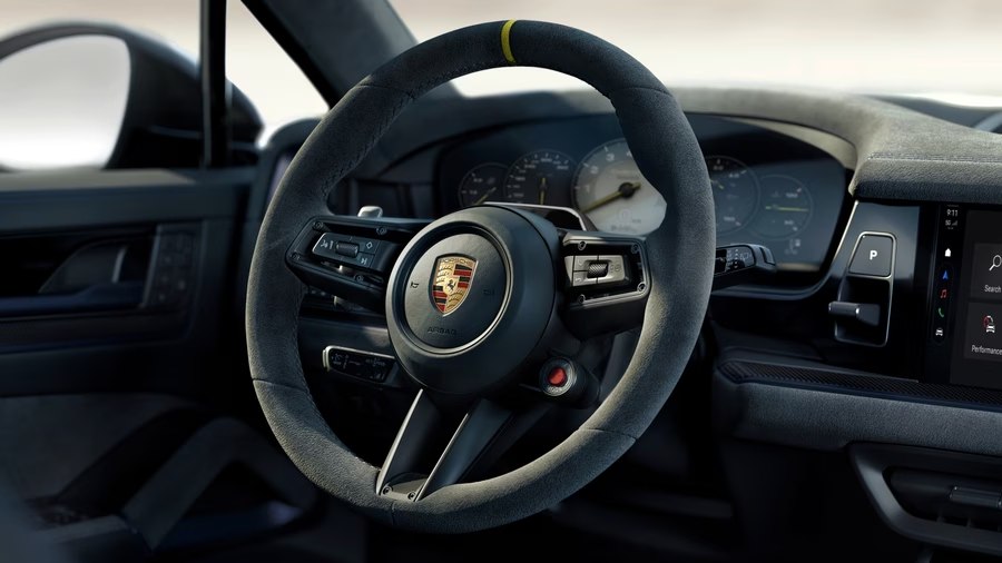 Porsche Cayenne Turbo GT · Photograph 4